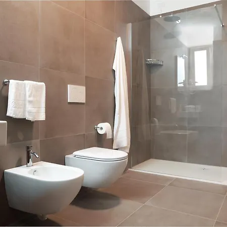 Otel Luciana 3*